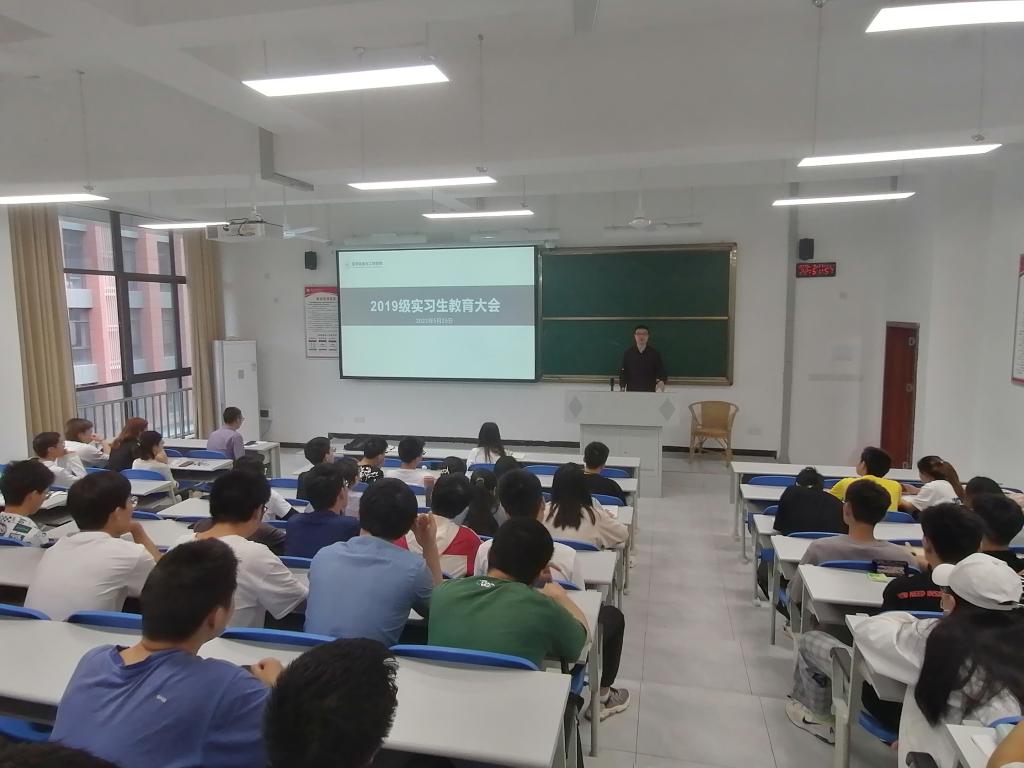 8DF4B2B245E00C56E35D4DD310040166 8DF4B2B245E00C56E35D4DD310040166